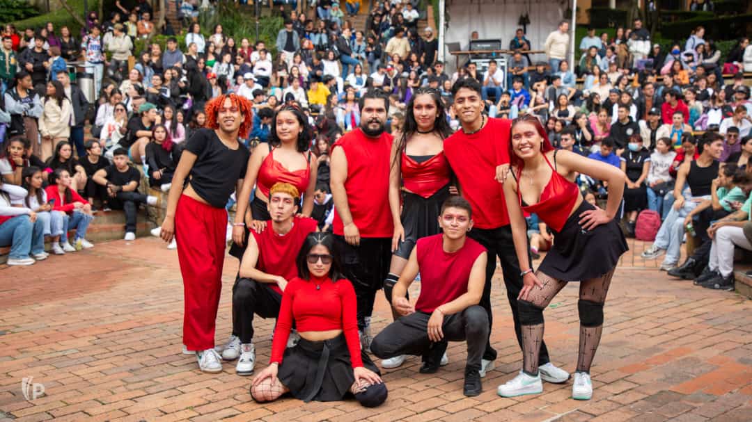 Grupo representativo de danza urbana y pop dance