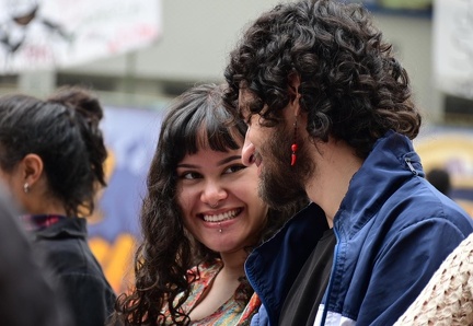 Estudiantes participando en una jornada de dilogo